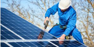Installation Maintenance Panneaux Solaires Photovoltaïques à Bonne
